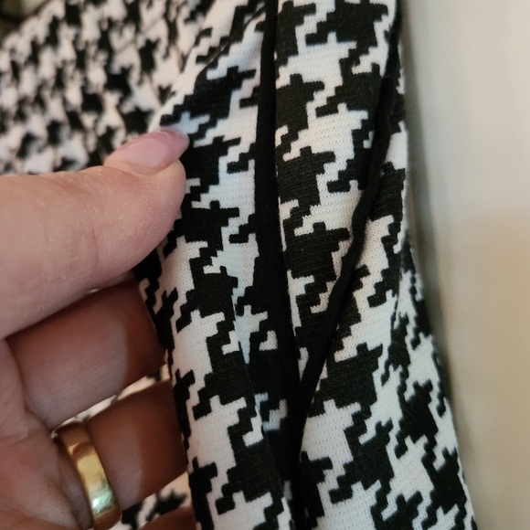 Nwot Venus Houndstooth Black Piping Side Zip Pencil Skirt Size Medium - Picture 4 of 9